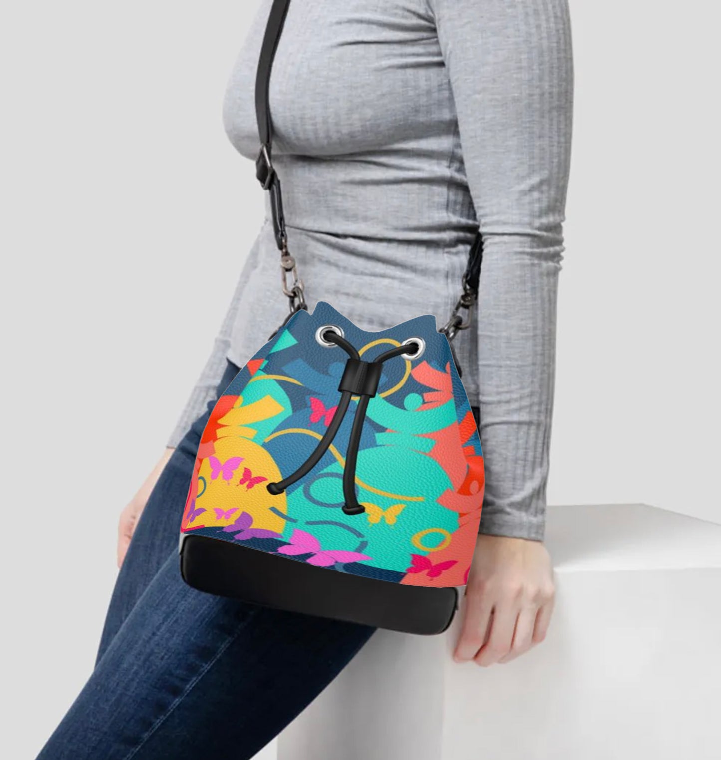 Dolores signature, sac "Bucket Bag" Dolores en Cuir PAPILLON