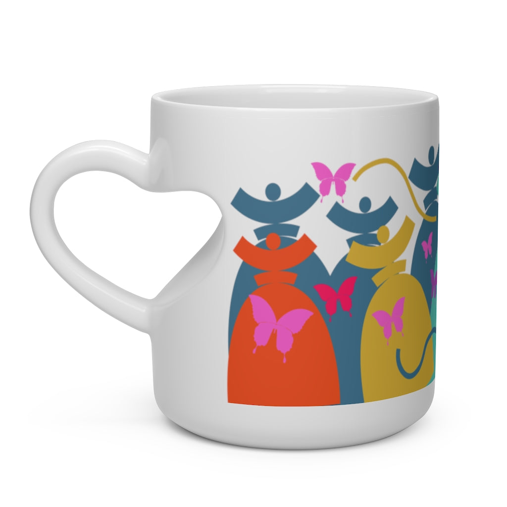 La boutique Narbero, le mug Dolores "Papillons" en forme de Cœur.